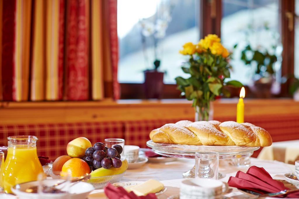 Fremdenpension Alpenruhe Sölden Habitación foto
